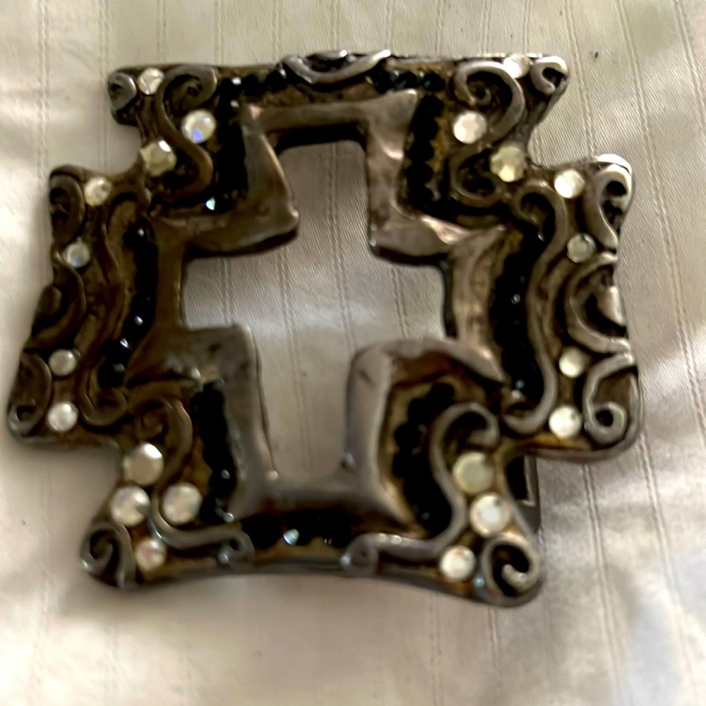 One cross belt buckle with rhinestones and silver